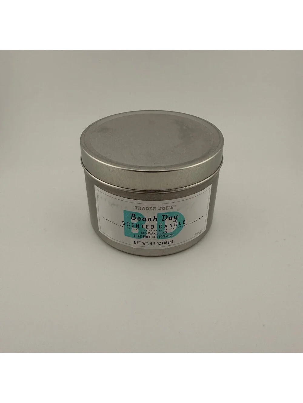 Trader Joe's Beach Day Scented Candle 5.7 oz - New & Limited